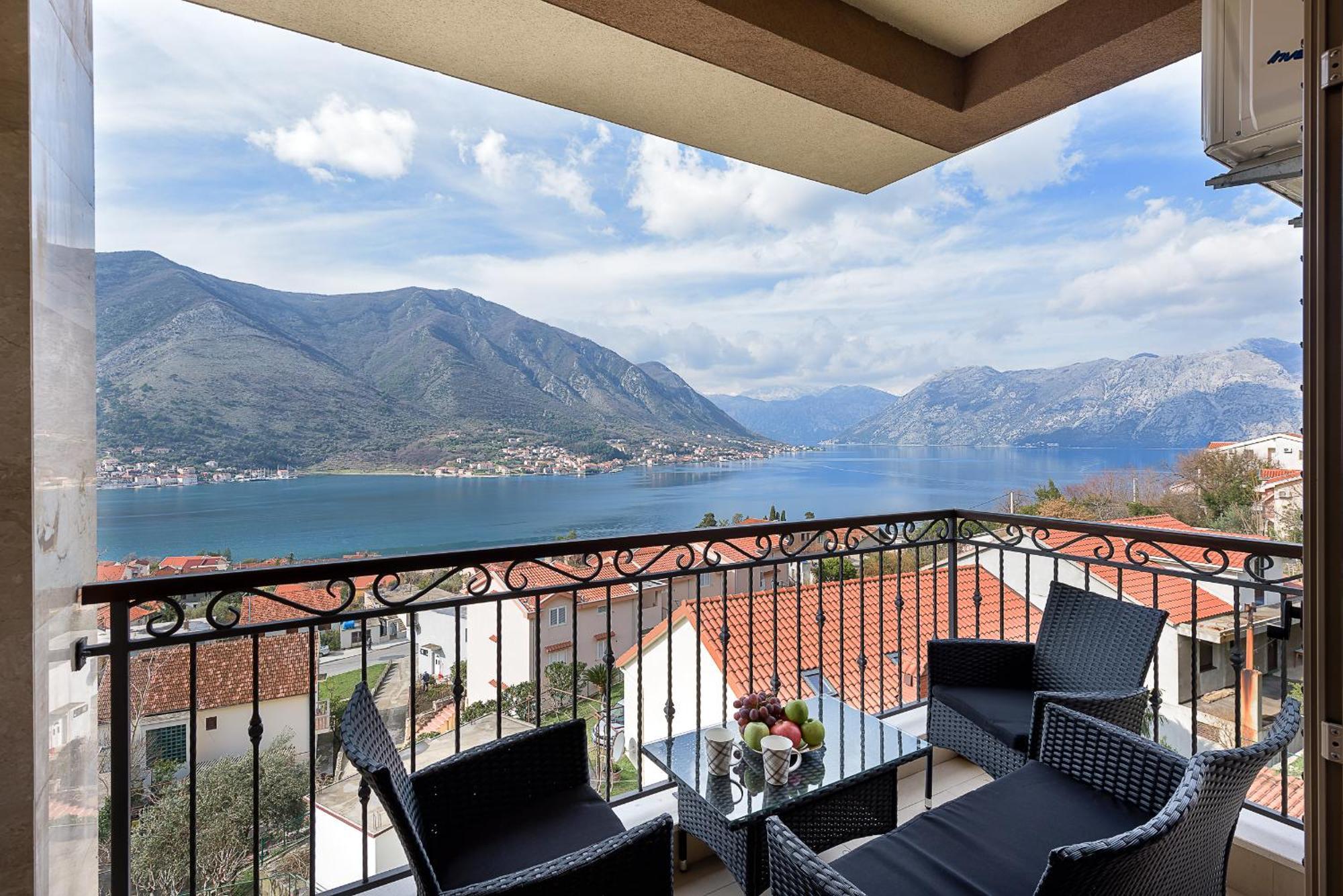 2montenegro Panorama * Kotor
